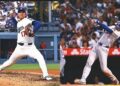 Dominó Ohtani en el montículo y con el madero ante los D-Backs