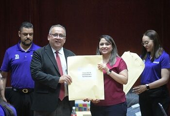 Entrega CENEVAL resultados del examen de admisión a la UACH.