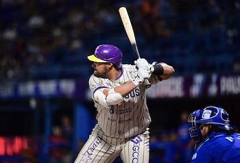 Acereros reacciona en la novena y deja en el terreno a los Dorados