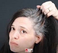 La psicología dice que las personas que se dejan canas en el pelo no son conformistas, sino que tienen una autoestima menos dependiente de la aprobación externa