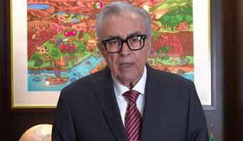 Vuelve Rocha a pedir licencia «Transformación por encima de todo»