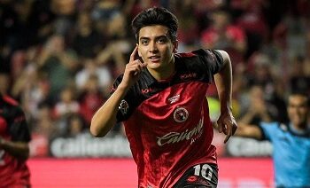Mora despierta interés de uno de los grandes clubes de Francia