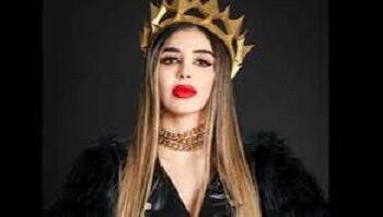 Aseguran que TikTok suspendió cuenta a Emma Coronel por lavado
