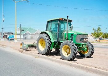 Emprende Ojinaga programa de recuperación de camellones en avenidas principales