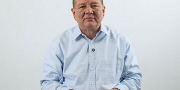La  Columna  Hipótesis de  Acento  Noticias