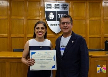 Realizan alumnos del Tec de Monterrey proyecto para Meoqui y entregan reconocimiento a Miriam Soto